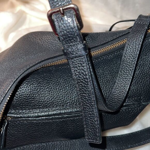 Kate Spade Black Leather Shoulder and Crossbody Purse Top Zip Closure - Picture 7 of 13